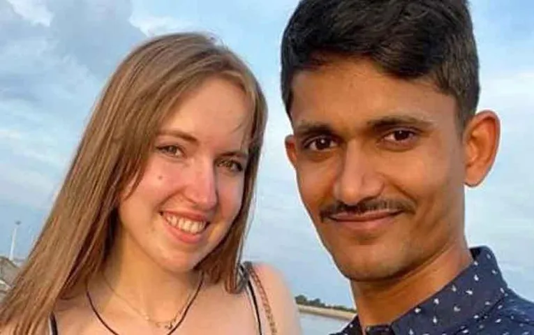 U.P News: UP के हार्दिक की मोहब्बत में नीदरलैंड से दतौली आई गैबरीला, हिंदू रीति रिवाज से रचाई शादी