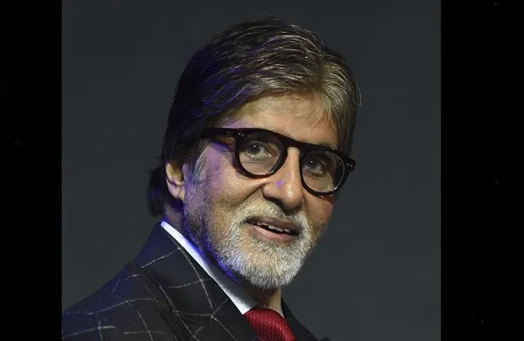 Amitabh Bachchan Trolled: बिग बी के 13 साल पुराने ट्वीट पर मच गया बवाल, जानें ऐसी क्या कह दी बात