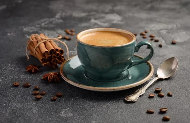 Tea Interesting Facts: क्या सच में चाय पीने से हो जाते है काले, जानिए विज्ञान में छिपा ये रहस्य