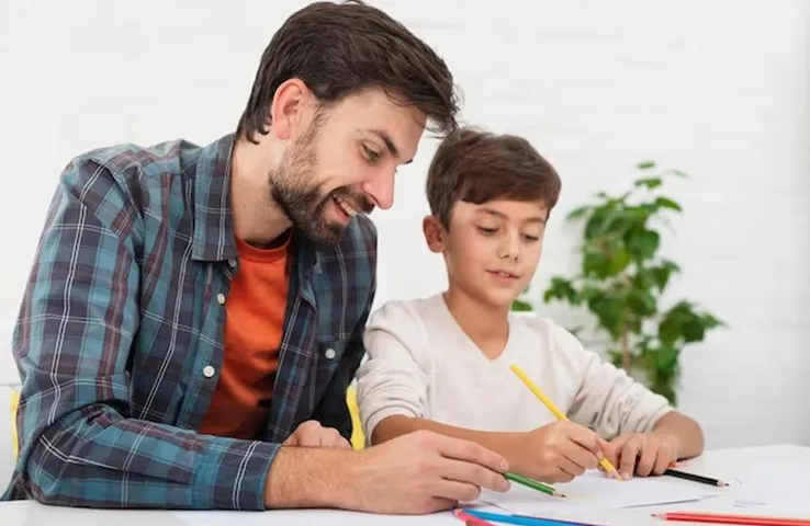 Father Son Relationship: हर पिता अपने बेटे के लिए होते है रोल मॉडल, जरूर सिखाएं बच्चे को ये खास बातें