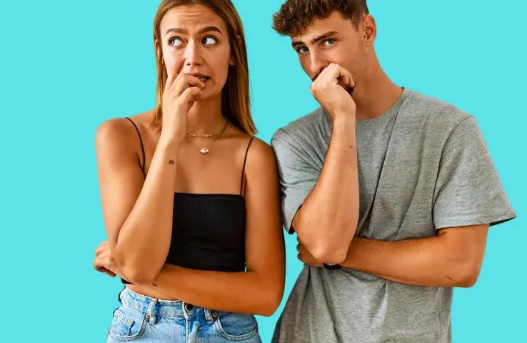 New Relationship Anxiety: क्या आप भी जूझ रहे हैं रिलेशनशिप एंग्जाइटी से, ये संकेत कर सकते है परेशान