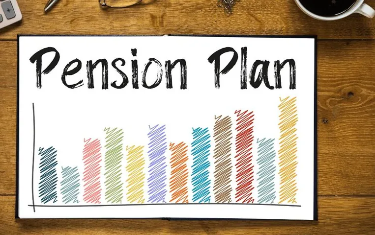 Pension Plan: रिटायरमेंट के बाद नहीं होगी पैसों की टेंशन, ICICI लाया है 2 दमदार प्लान