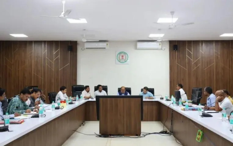 Chhattisgarh News: नक्सल हिंसा में पीड़ित परिवारों को अनुकम्पा नियुक्ति देने का फैसला, प्रथम चरण में 58 आवेदक पात्र