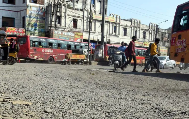 भोपाल में 19 सितंबर से 18 अक्टूबर तक यातायात डायवर्सन: अल्पना तिराहा से रेलवे स्टेशन तक जाने वाला रास्ता बंद