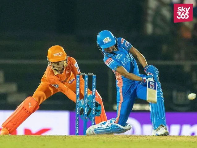 GG W vs MI W Match 19