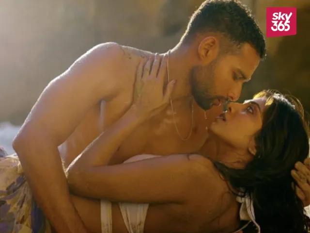 Siddhant Chaturvedi & Malavika Mohanan