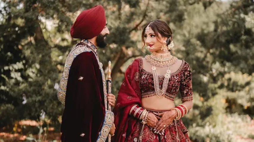 Enchant Your Wedding Video with These Bollywood Melodies