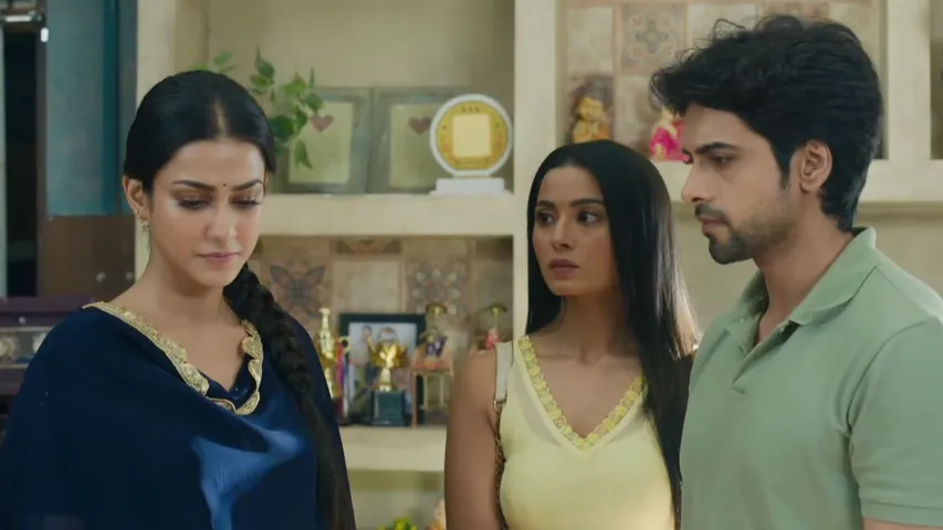 Baani Uncovers Secrets in Rajat and Lavanya’s Bond in ‘Badall Pe Paon Hai’