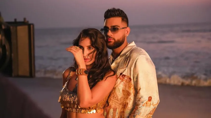 Nora Fatehi & Karan Aujla Share Fun Punjabi BTS Clip from 'Aaye Haaye'