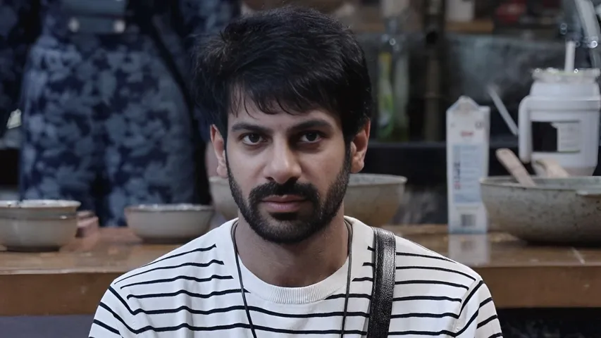 Bigg Boss 18 Karan Defends Avinash, Gets Emotional Seeing His Sister