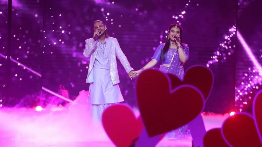 Sa Re Ga Ma Pa Contestants Ujwal & Parvathi Debut with 'Tere Sang'