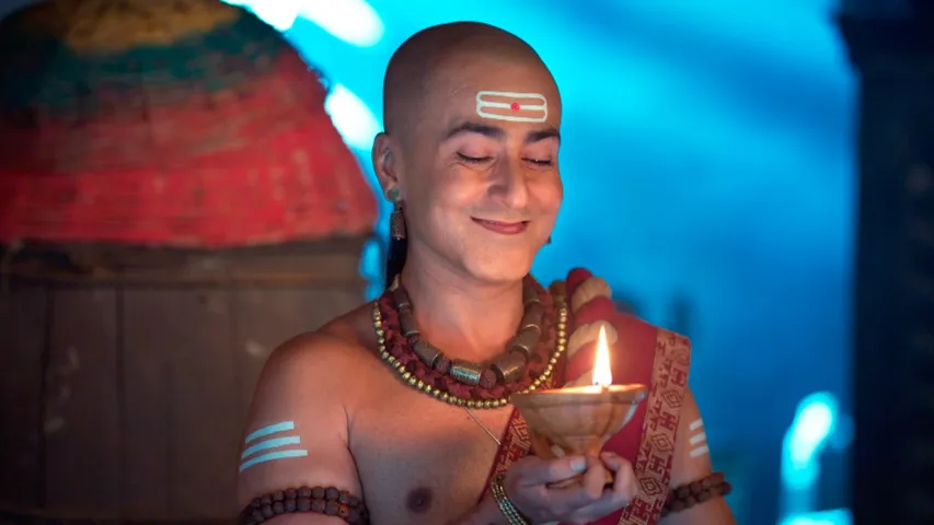 Tenali Rama Faces King Krishnadevaraya Will He Return to the Royal Court