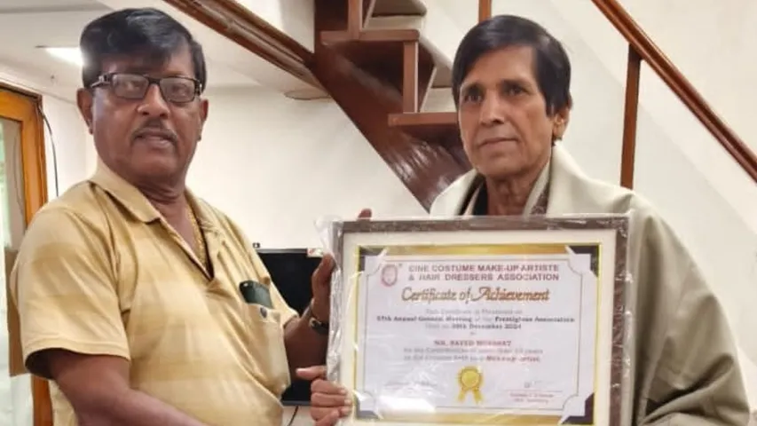 Lifetime Achievement Award Conferred to Renowned Makeup Artist Saeed Musarrat