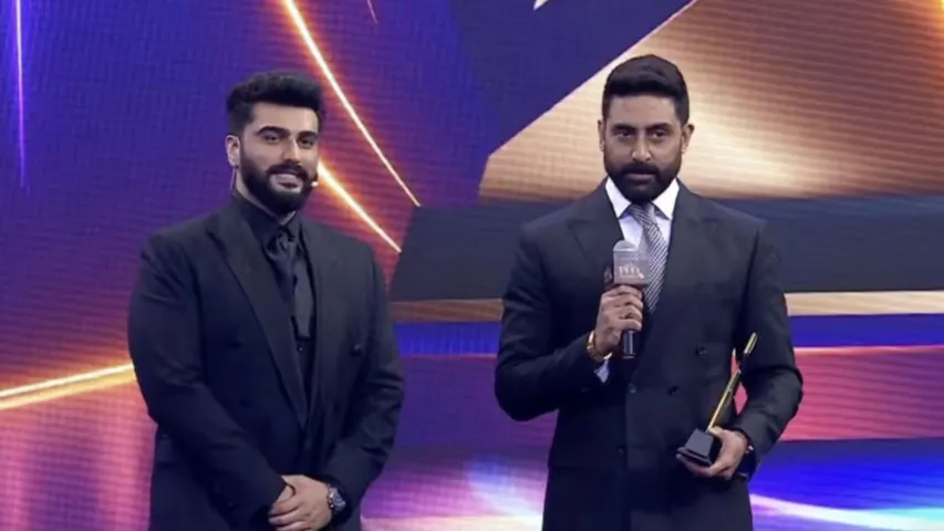 Abhishek Bachchan Shines at News18 Showsha Reel Awards 2025 with His Presence