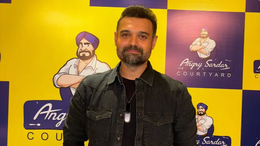 Mimoh Chakraborty Visits Angry Sardar Courtyard, Andheri’s Rising Culinary Gem