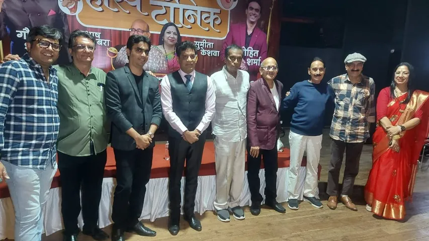 Ashok Shekhar's Hasya Tonic show