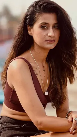 shiwani chakraborty (10)