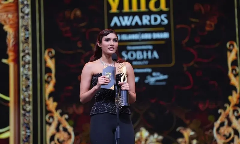 Alizeh's 'Dream Come True' Celebrating Farrey's Debut Win IIFA 2024