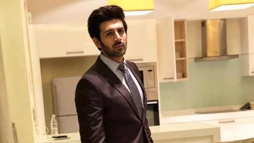 Bollywood actor Kartik Aaryan Rents Out His Rs. 17.5 Crore Juhu Apartment