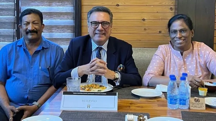 Boman Irani shares pictures with his lunch with PT Usha calls her a 'Champion'