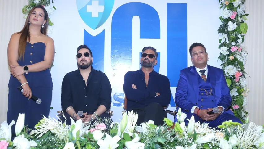 Footage and reels of Sunil Shetty and Mika Singh Dr Tarang Krishna