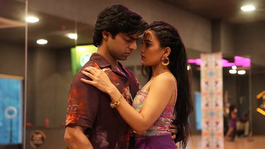 Anushka Kaushik on Becoming Lucknow's 'Qahar' in Amazon's Namacool