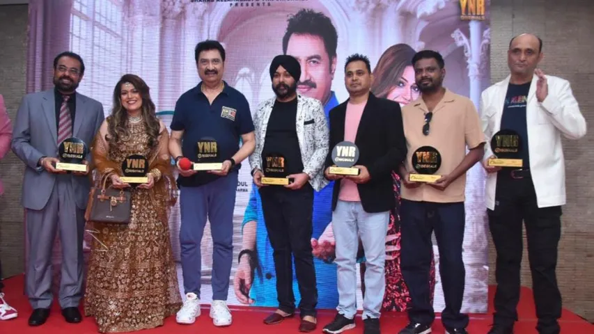 ‘Chandni’ with ‘King-of-Romance’ Kumar Sanu-da