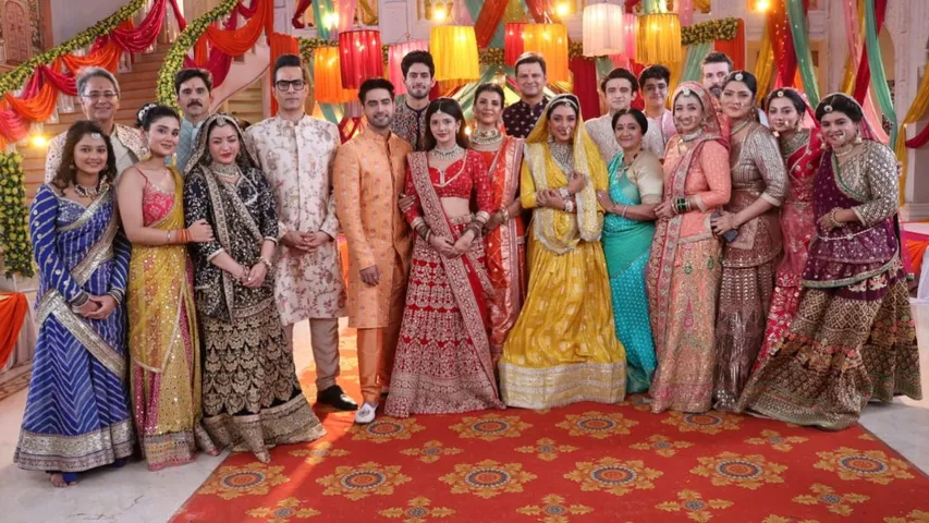 Rajan & Deepa Shahi's 'Yeh Rishta' & 'Anupamaa' Celebrate in Style