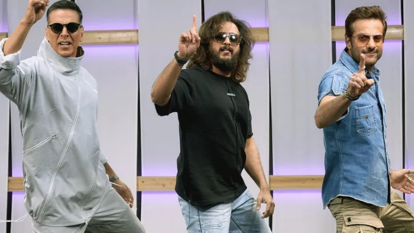 When 'Hauli Hauli' from Khel Khel Mein Meets 'Heyy Baby,' Fans Rejoice