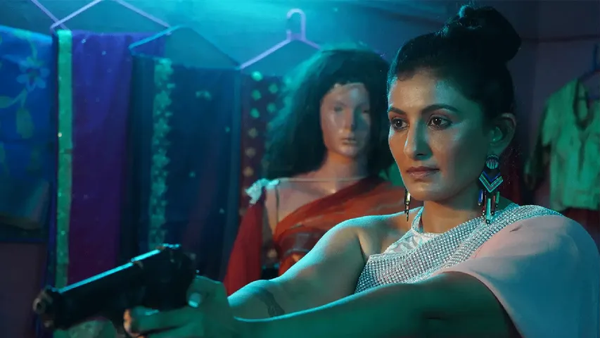 Actress Poonam Shende Shines