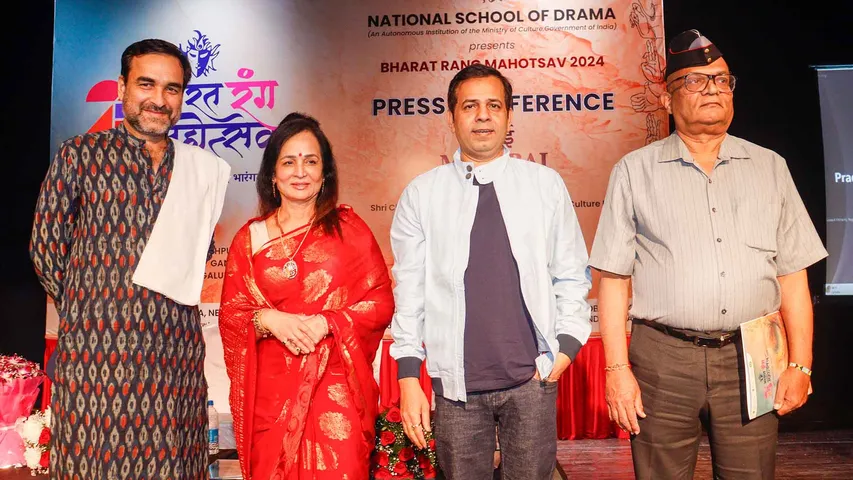 004. Pankaj Tripathi, Smita Thackrey, Chittaranjan Tripathy, Brigadier Sudhir Sawant _MG_6869