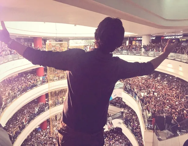 DIL SE: A HEARTFELT LETTER TO SHAH RUKH KHAN