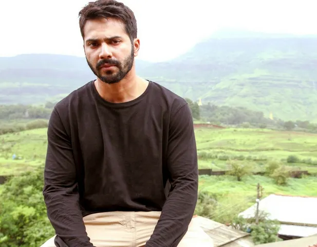 VARUN DHAWAN HAD TO MAKE A PUBLIC APOLOGY FOR THIS REASON