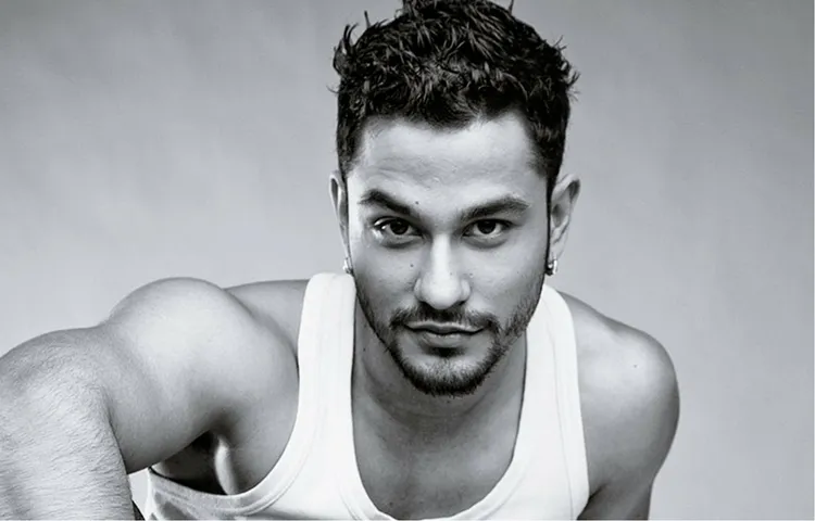 KUNAL KEMMU IN KALANK