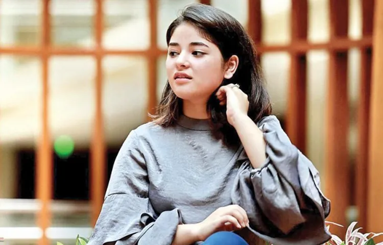 'SECRET SUPERSTAR' ACTRESS ZAIRA WASIM TALKS ABOUT HER STRUGGLE WITH DEPRESSION