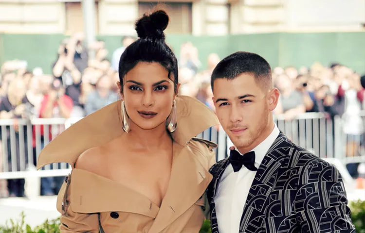 PRIYANKA CHOPRA AND NICK JONAS MAKE THEIR RELATIONSHIP INSTAGRAM OFFICIAL!