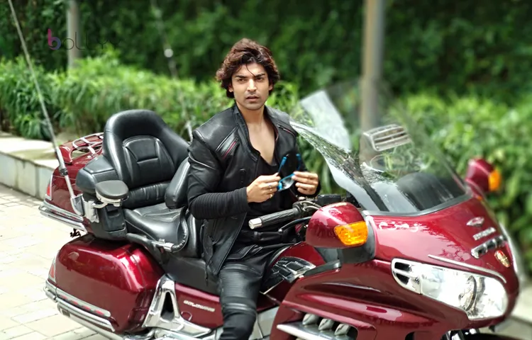 Gurmeet Choudhary gets emotional at the trailer launch of PALTAN !
