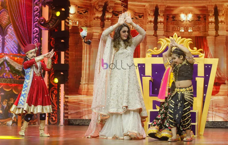 India's Best Dramebaaz - Huma Qureshi shakes a leg on Naagin Dance Nachna