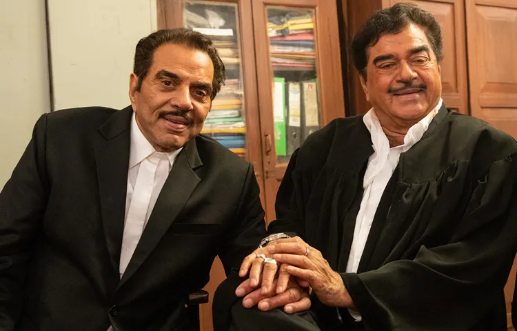 DHARMENDRA AND SHATRUGHAN SINHA REUNITE ON THE YAMLA PAGLA DEEWANA PHIR SE !