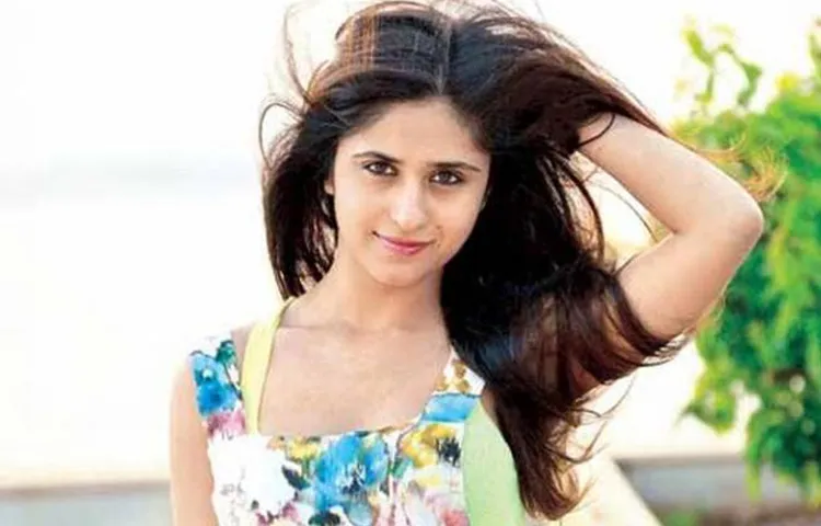 Hunar Gandhi roped in for Patiala Babes!!