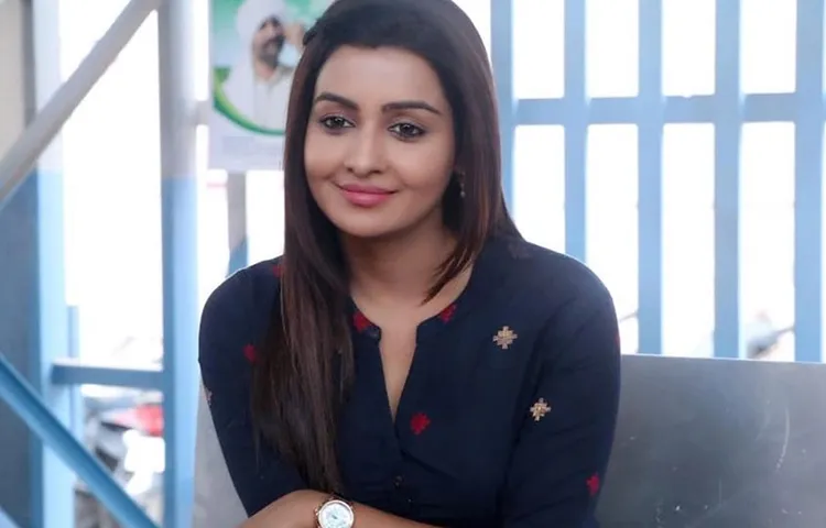 Chavvi Pandey the singing sensation on Ladies Special