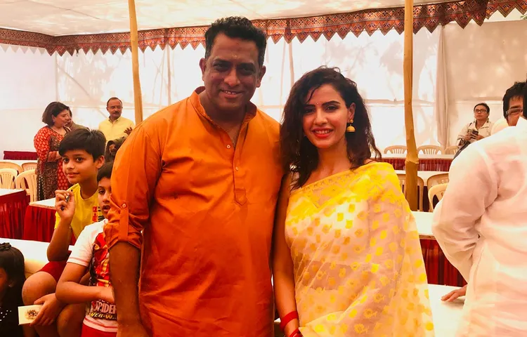 Smiriti Kalra’s Bong Connection