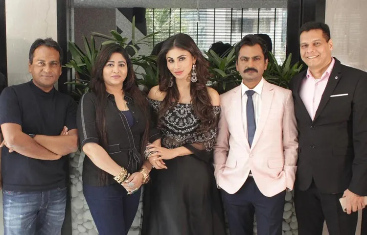 Nawazuddin Siddiqui And  Mouni Roy Cast Together In Bole Chudiyan
