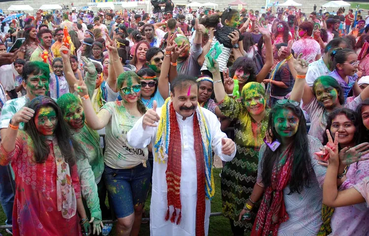 holi-in-dubai