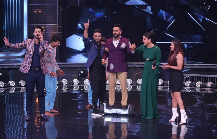 Judge Bosco Attempts Riding A Segway On The Sets Of Dance India Dance!!