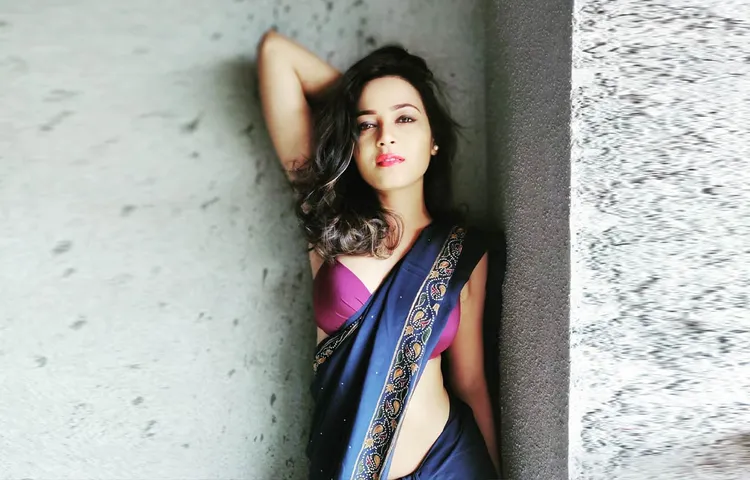 Kaveri Priyam Says That She Is Very Surprised And Happy That People Love Her Character Kuhu In Yrhpk
