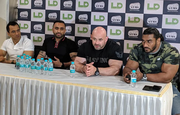 World-Renowned-Body-Builders,-Branch-Warren-and-Sangram-Chougule,-Visit-Kris-Gethin-Gyms---Chembur