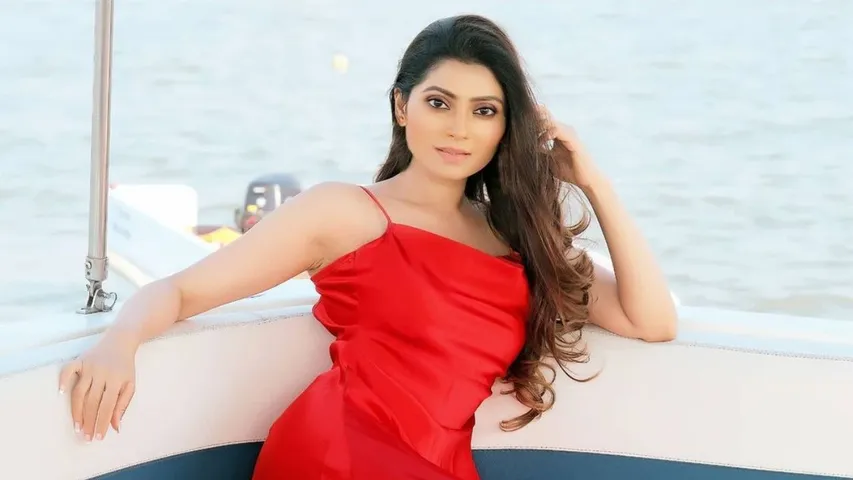 Special Interview With REENA MADHUKAR