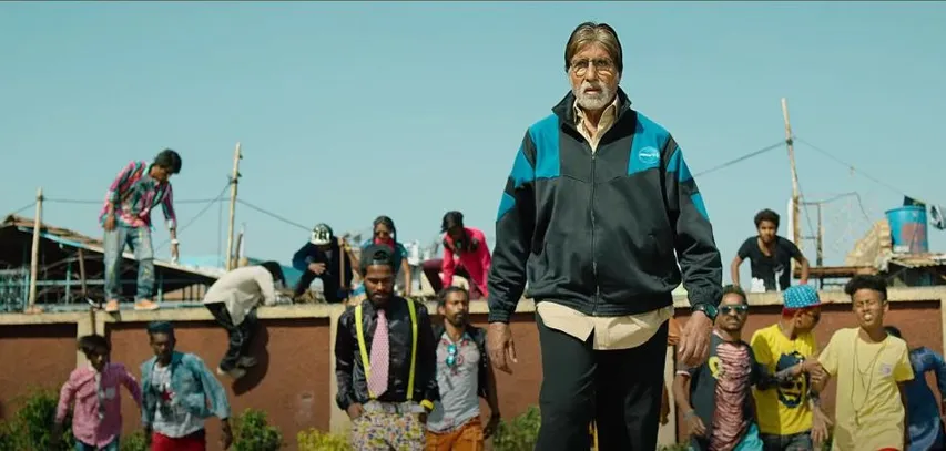 Get a sneak-peek into Amitabh Bachchan's ‘JHUND’, Teaser Out Now!