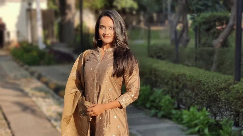Amika represents India a WYF in Egypt, on return gets felicitated by the Egyptian Ambassador